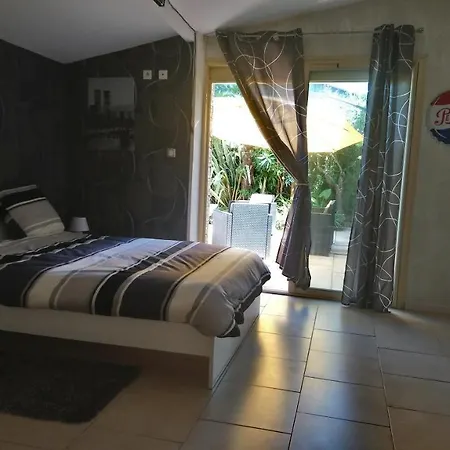 Le Patio D'olivier B&B 3*